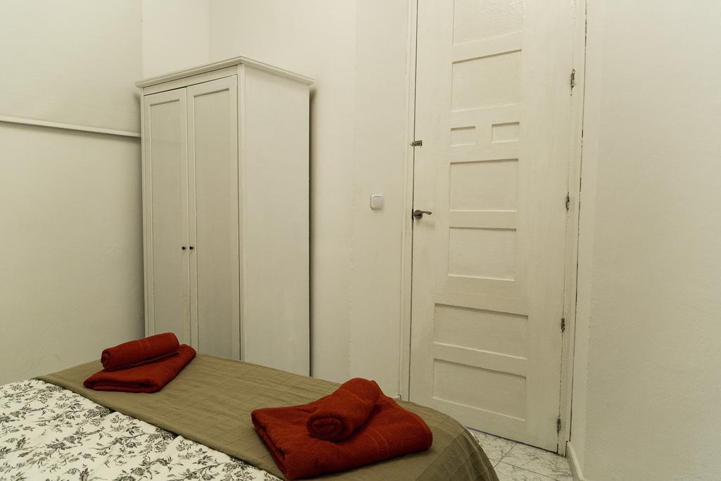 Apartamentos Catedral Malaga Room photo