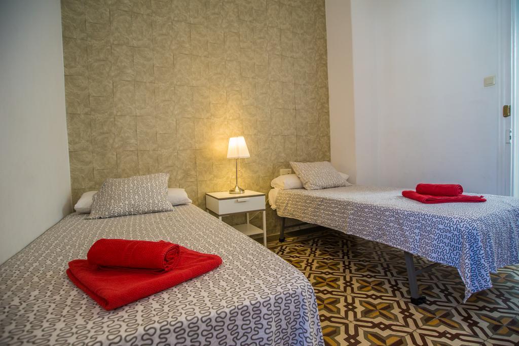 Apartamentos Catedral Malaga Exterior photo