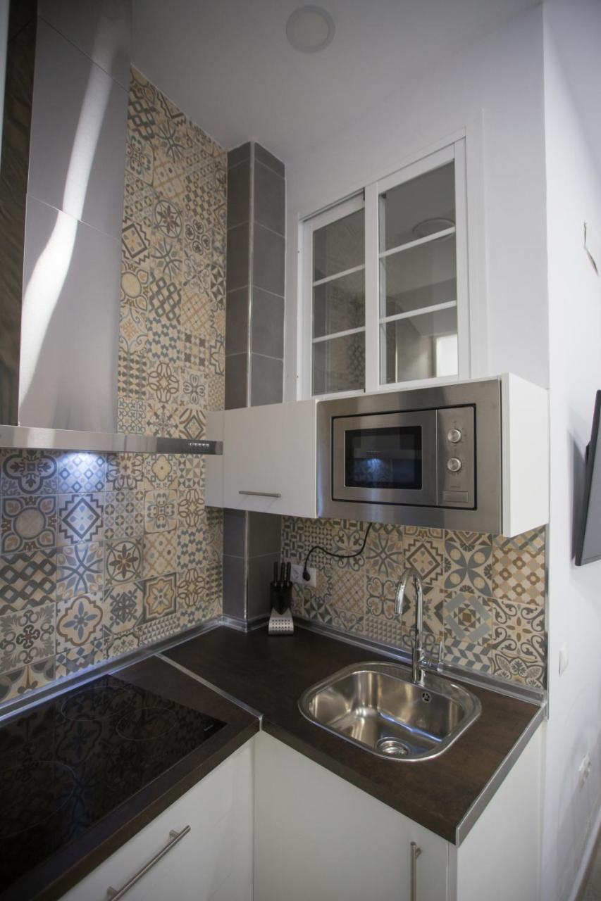 Apartamentos Catedral Malaga Exterior photo