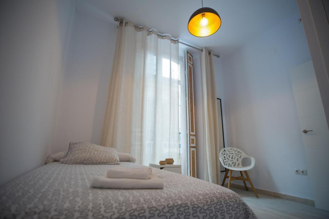 Apartamentos Catedral Malaga Exterior photo
